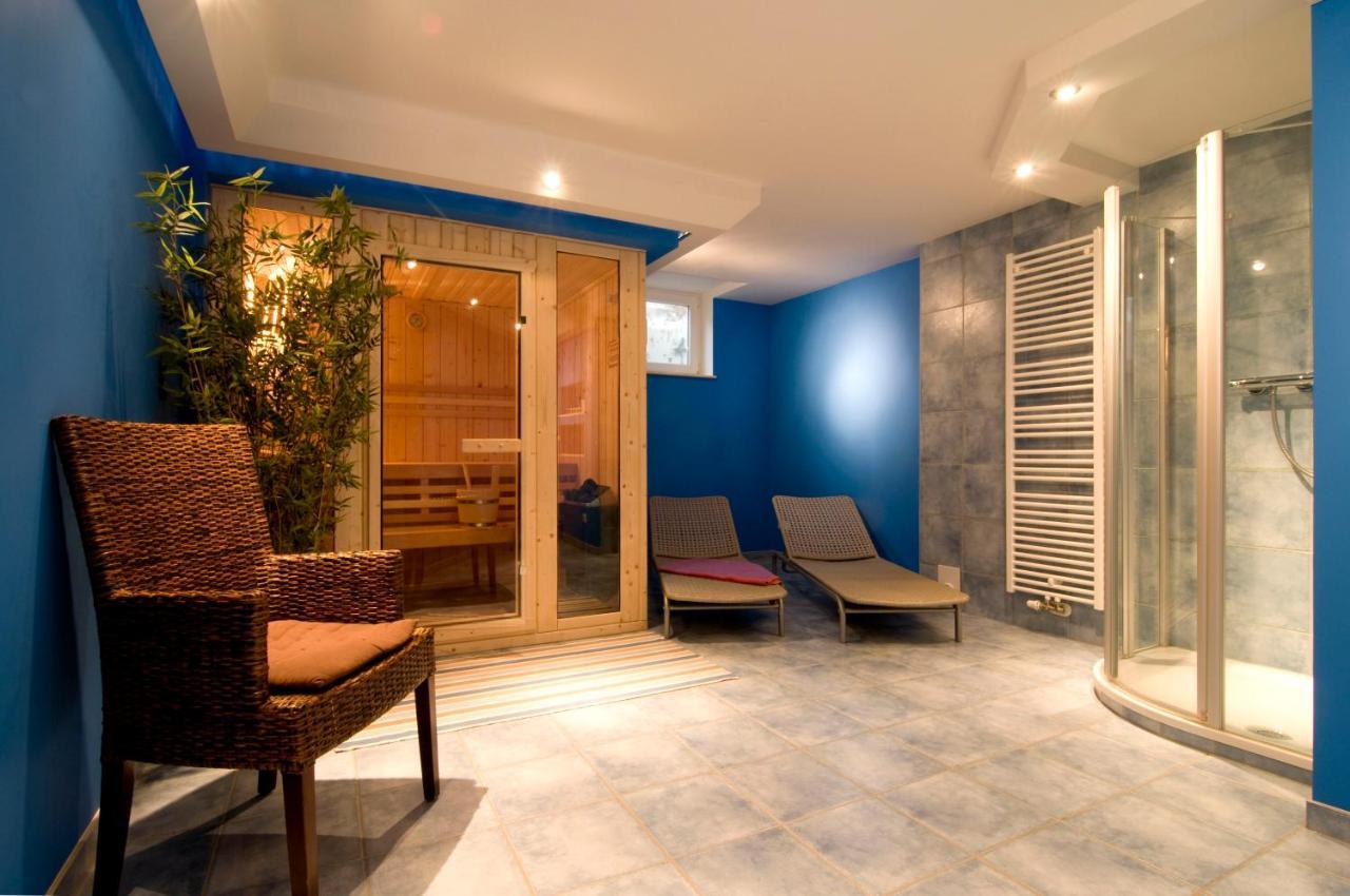 Ferienhaus Zander Mit Sauna Born Exterior photo